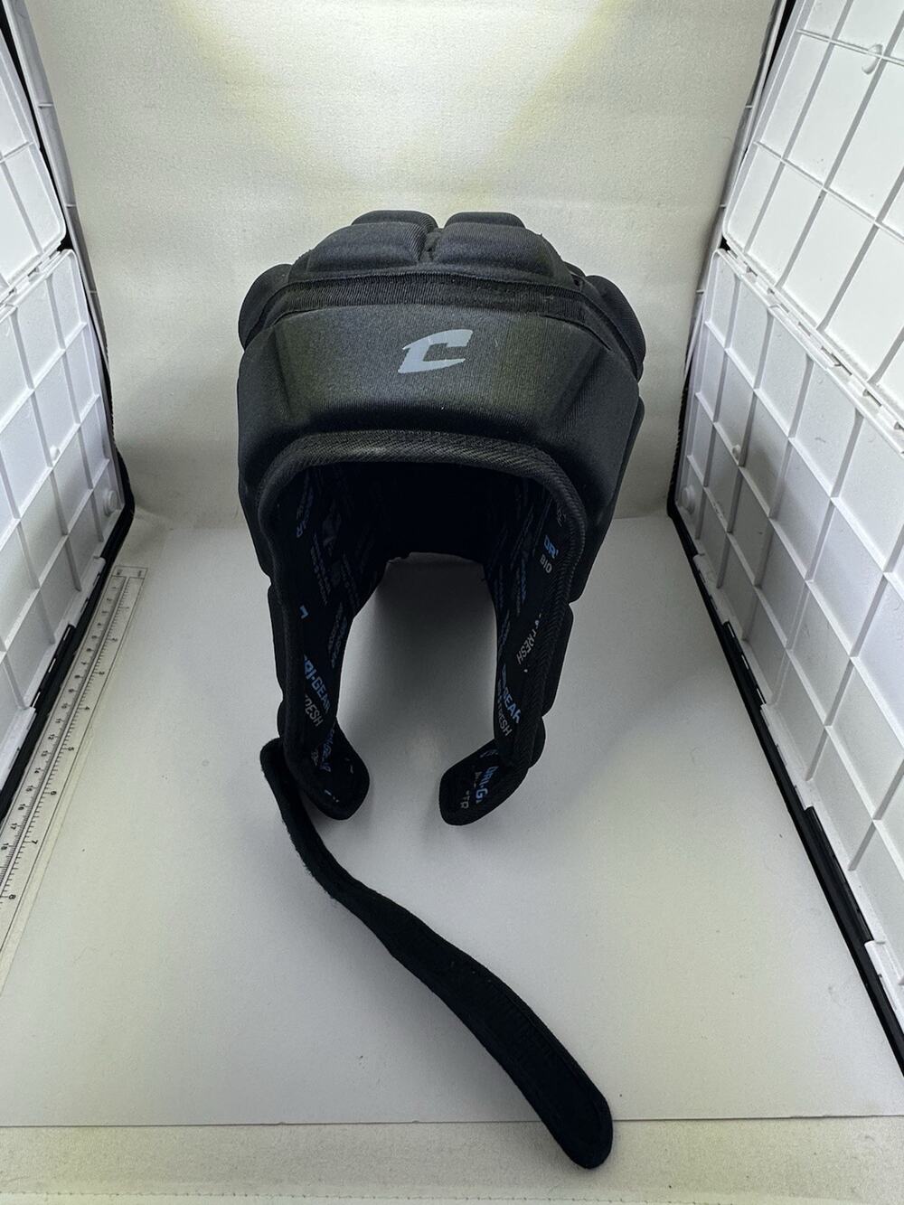 CHAMPRO SH7 Soft Shell Headgear Black Size Medium Great Shape